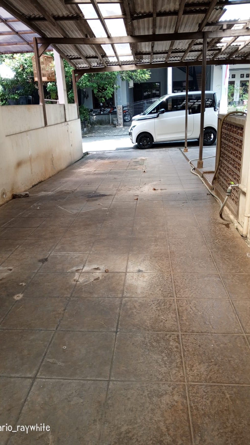 Rumah Hitung Tanah Area Cipete