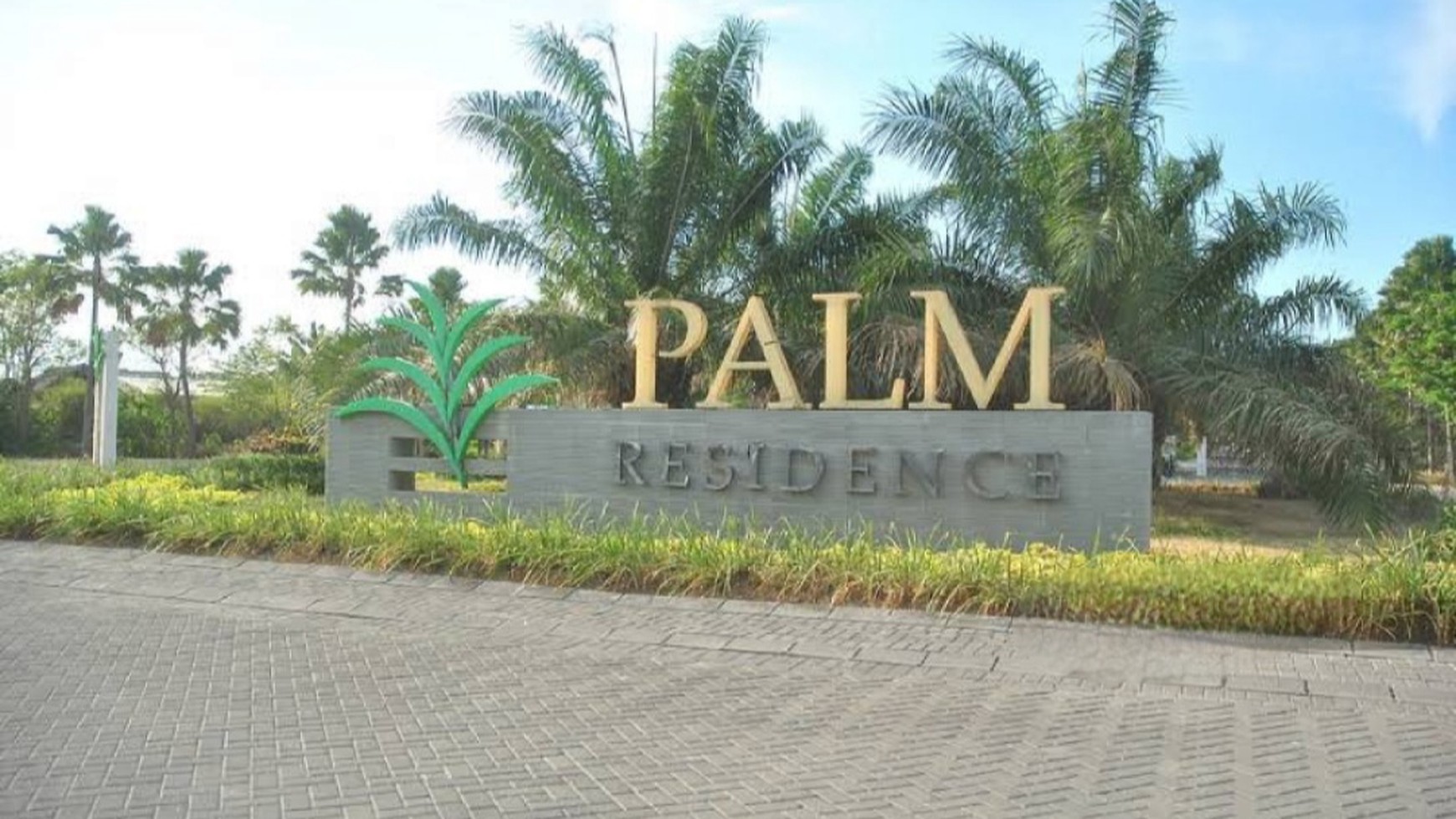 Rumah Dijual Rumah Palm Residence Sememi - Benowo - Surabaya Barat -SPESIAL Row Jalan RAYA UTAMA Perumahan