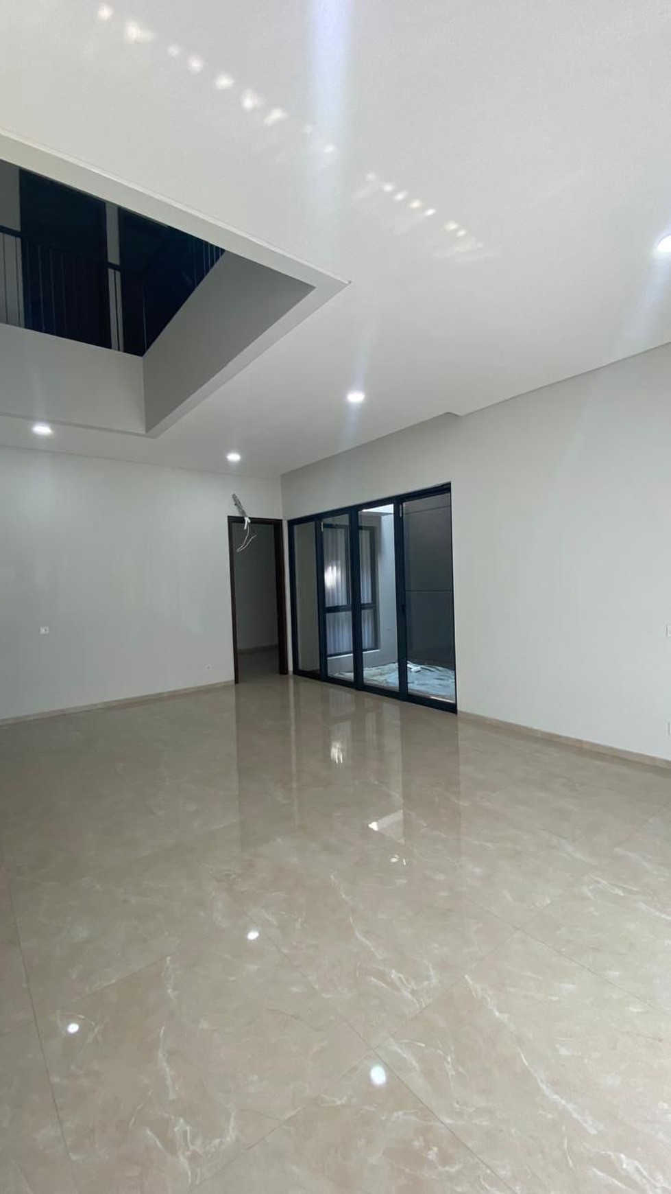 Rumah Bagus Di Discovery Alton Bintaro Jaya Sektor 9