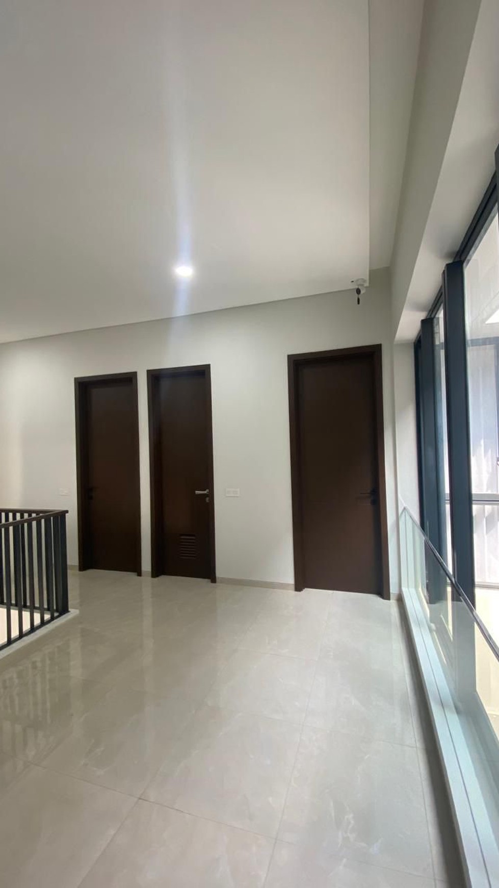 Rumah Bagus Di Discovery Alton Bintaro Jaya Sektor 9