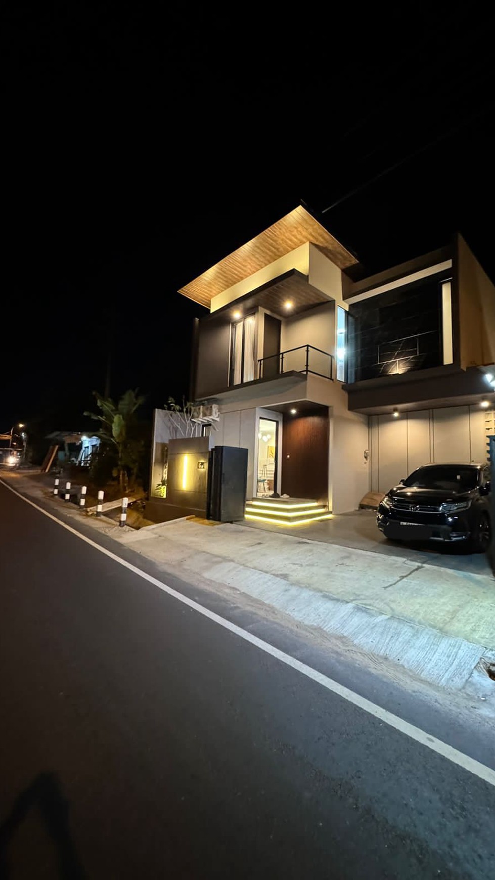 Rumah Baru Full Furnish Lokasi Strategis Jl. Kapten Hariyadi Ngaglik Sleman