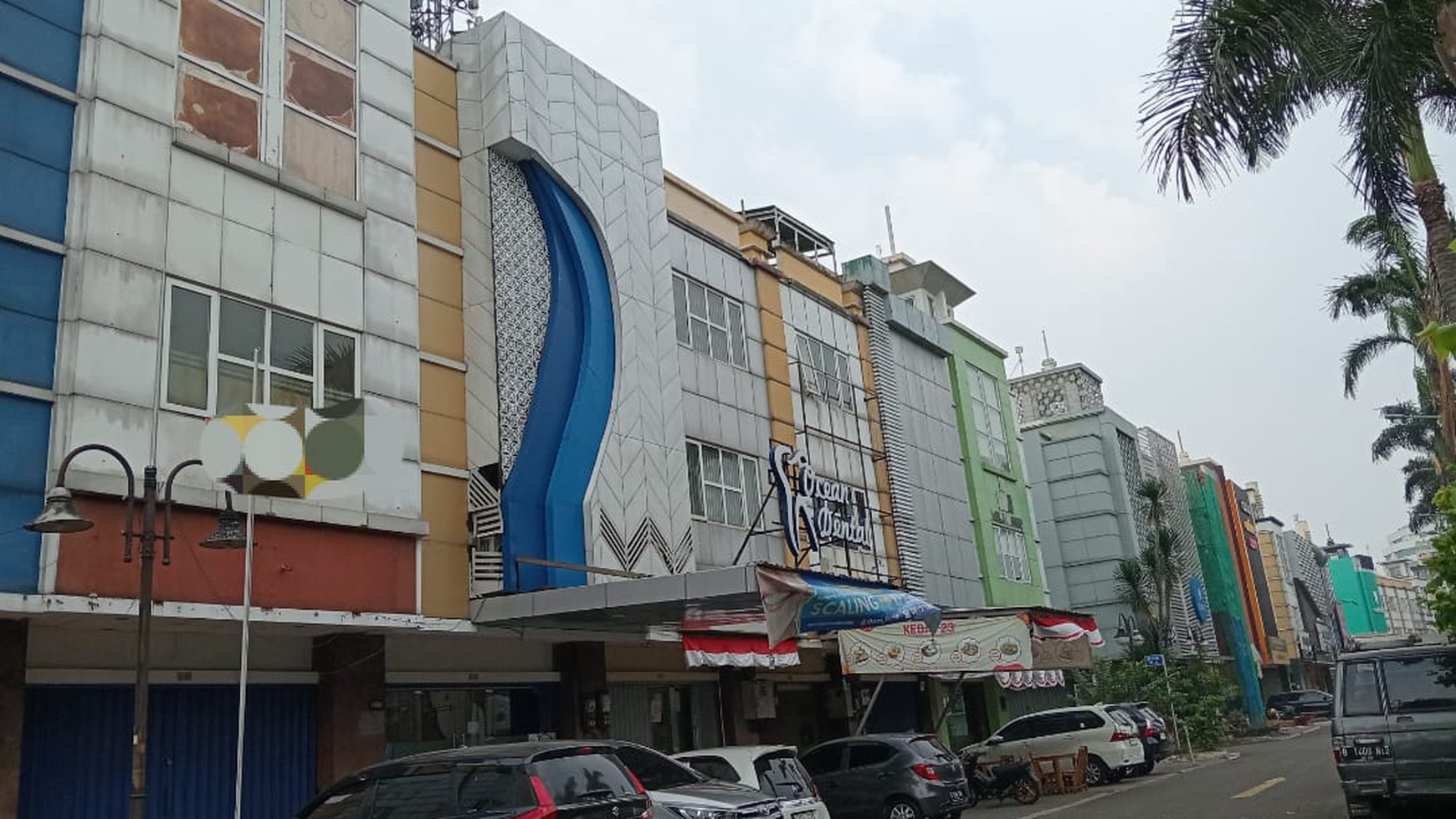 golden boulevard bsd city sewa ruko area komersil banyak yg minat