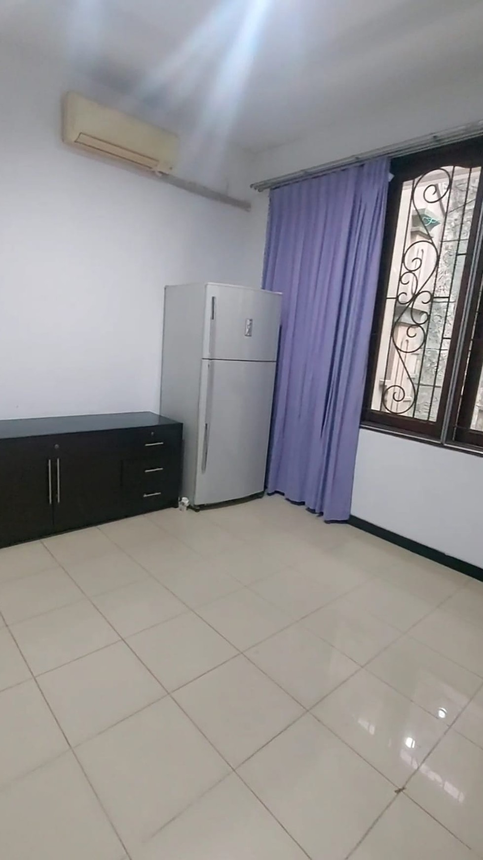 Dijual Rumah Araya 1 Galaxy Bumi Permai Surabaya Timur BONUS SEMI FURNISHED