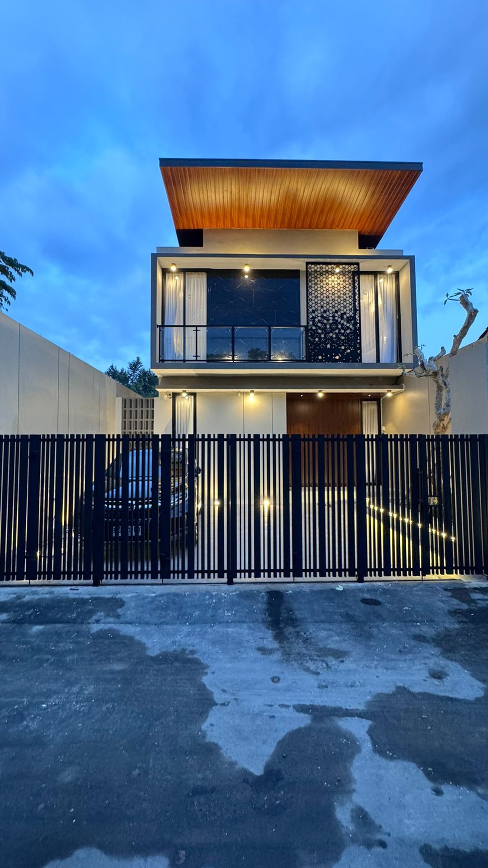 Rumah Hitung Tanah Area Cipete