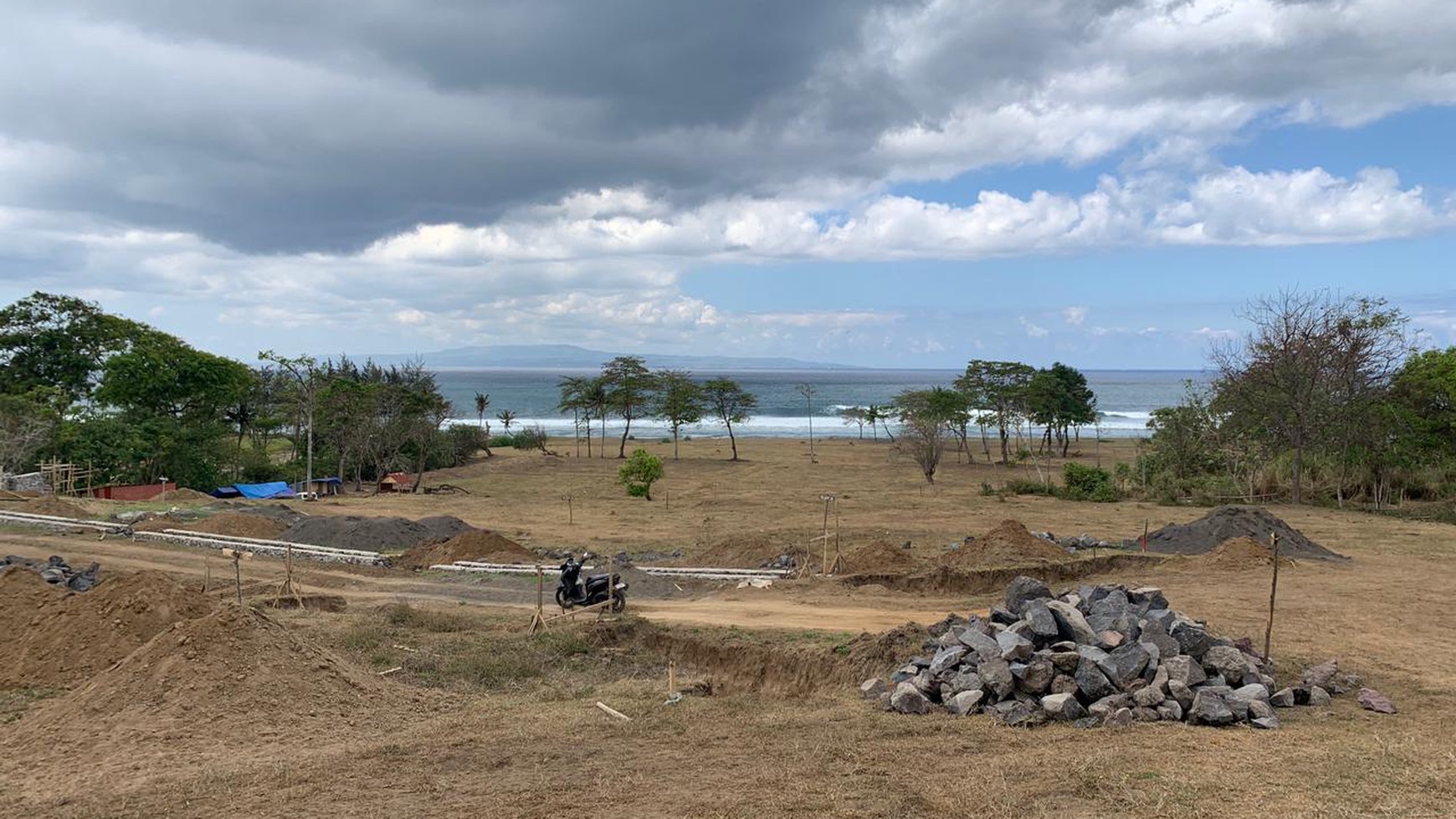 Land Freehold in Great Location Saba Beach Bali