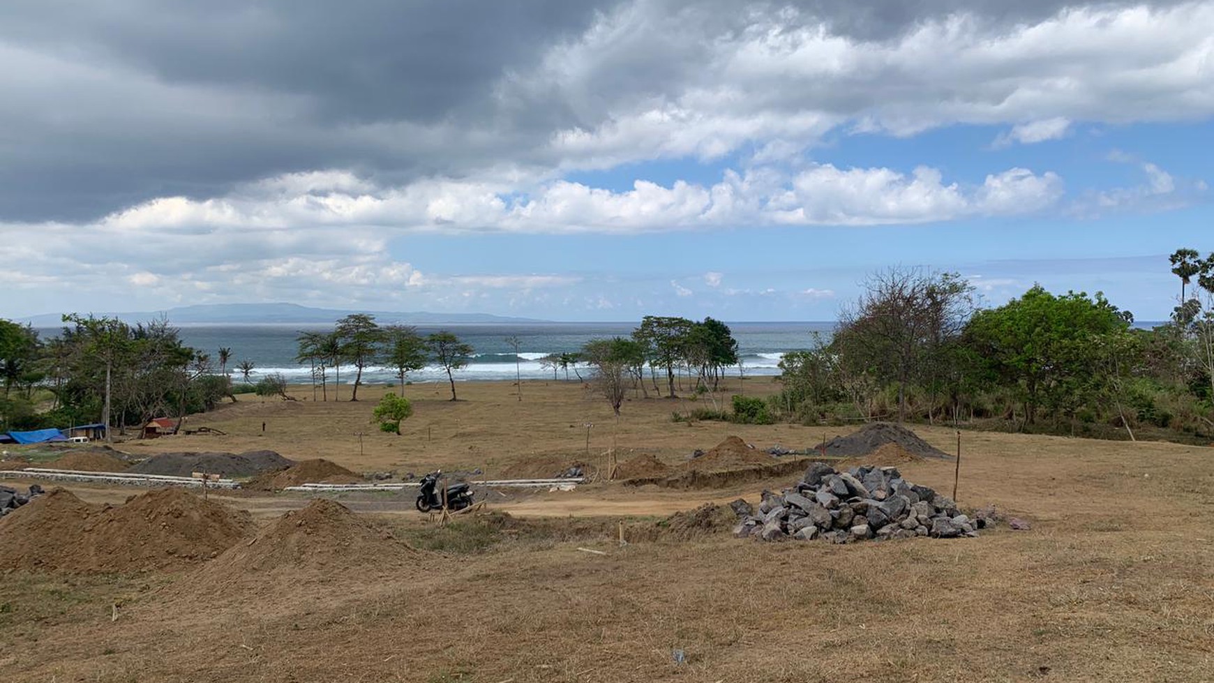 Beachfront Land in Great Location Saba