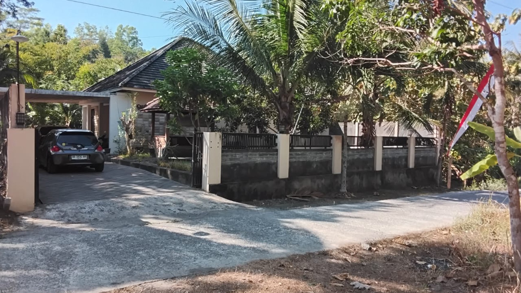 Rumah Tinggal Dengan Halaman Luas Lokasi Sedayu Bantul