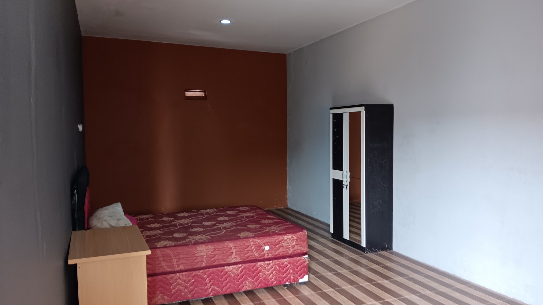 Rumah Tinggal + Kamar kost, Pondok Jaya Bintaro Dekat STAN dan Mall