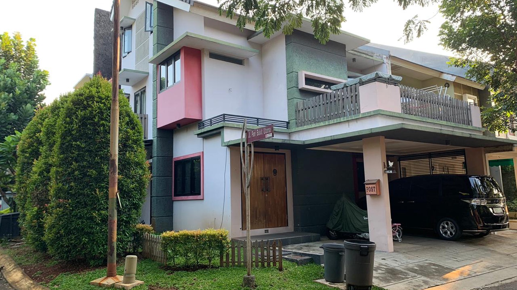 Dijual Rumah Cantik  Siap Huni Lokasi Strategis di Puri Bintaro Jaya