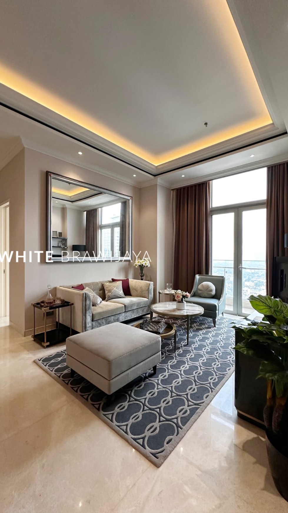 Apartment The Stature Residence Ultimate Luxury Living with the view of Monas