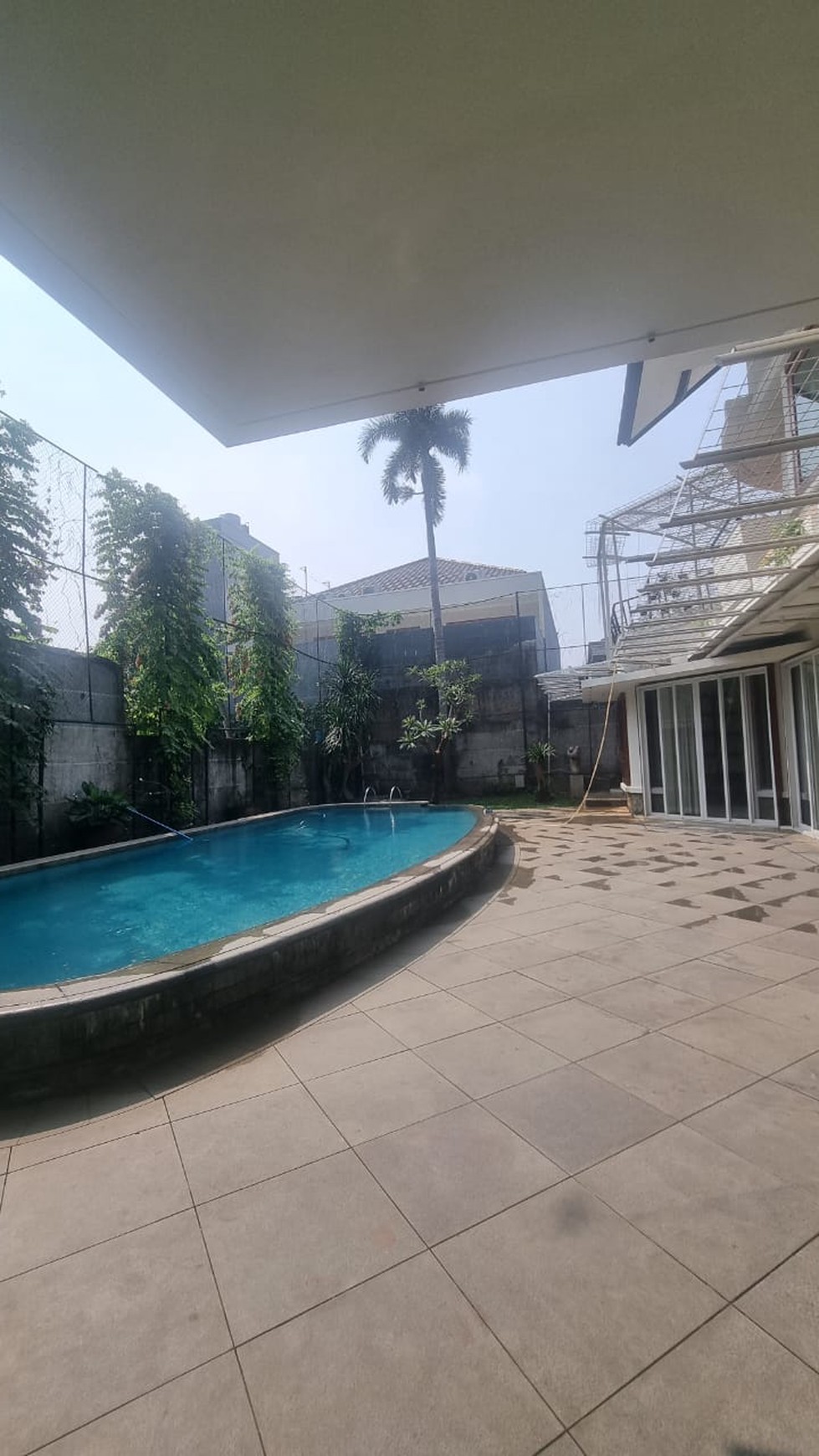 luxury house sangat nyaman dilokasi prime pondok indah