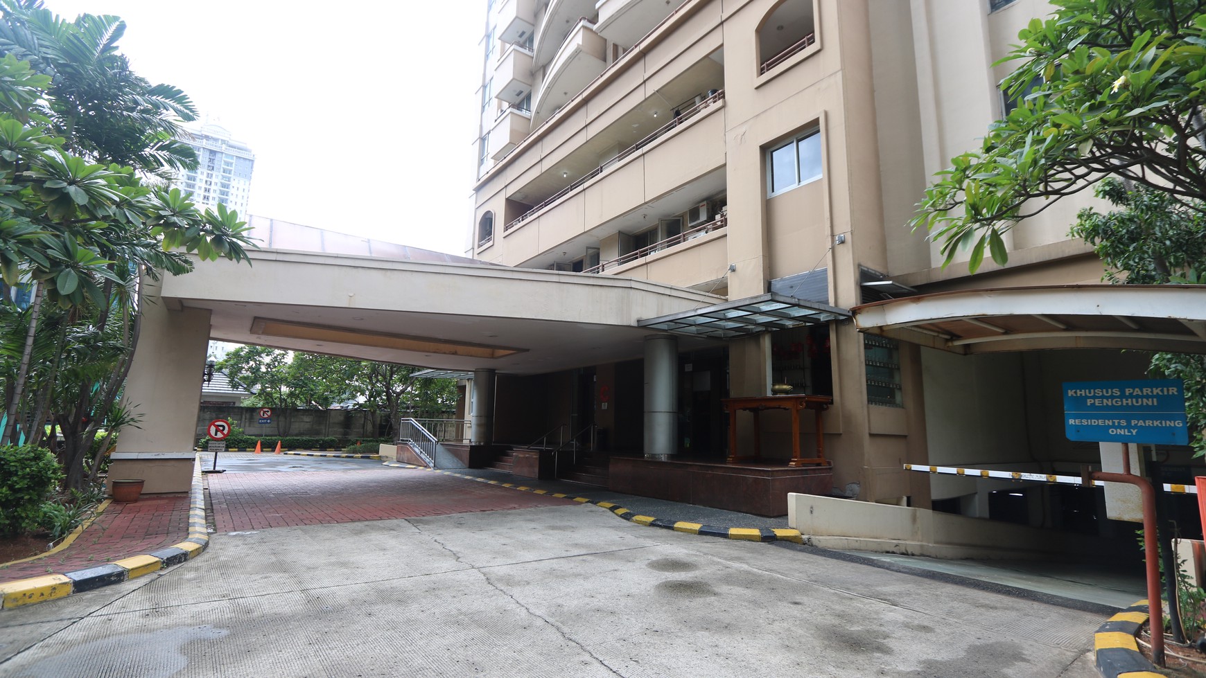 Disewakan Unit 3 + 1 BR  142 m2 Apartemen Paladian Park Kelapa Gading Siap Huni / Paladian Park Apartemen  FOR RENT #DDWW