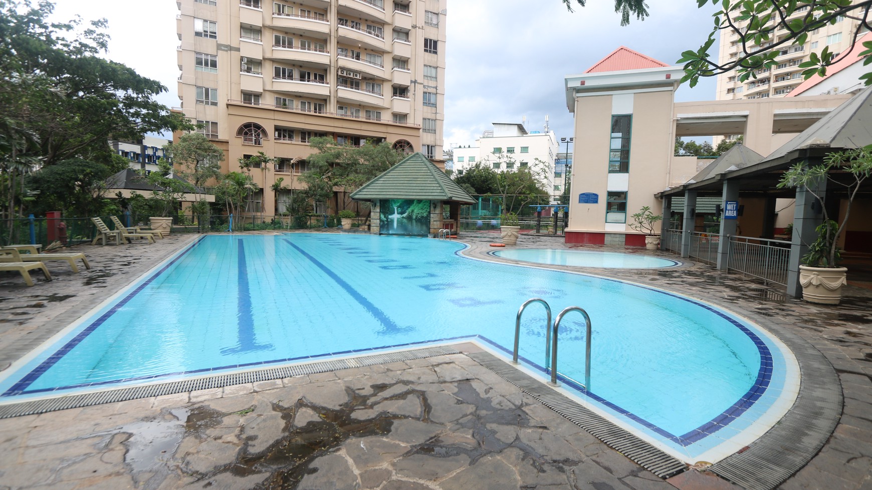 Disewakan Unit 3 + 1 BR  142 m2 Apartemen Paladian Park Kelapa Gading Siap Huni / Paladian Park Apartemen  FOR RENT #DDWW