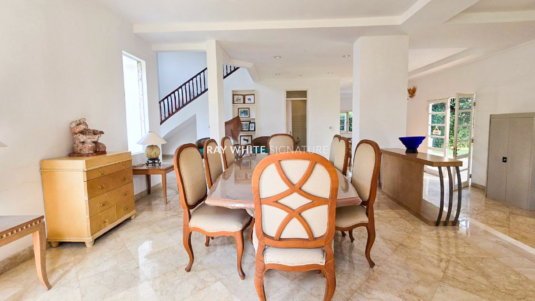 Rumah Hitung Tanah Area Cipete