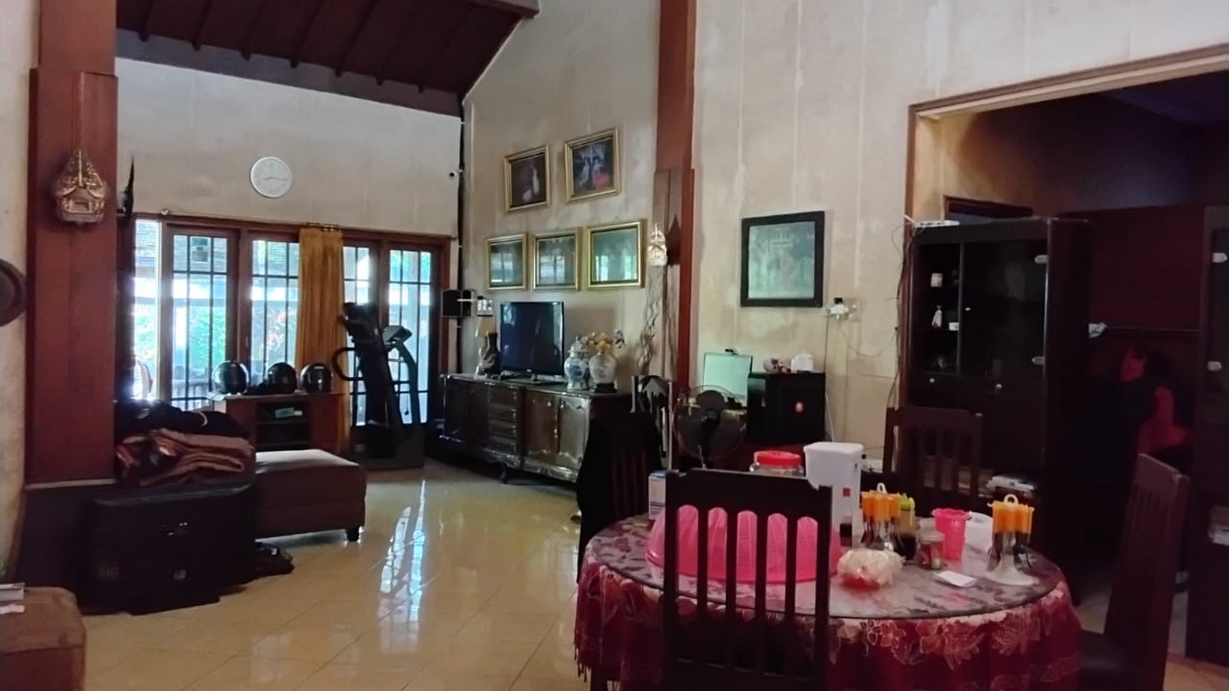 Rumah Hitung Tanah Area Cipete