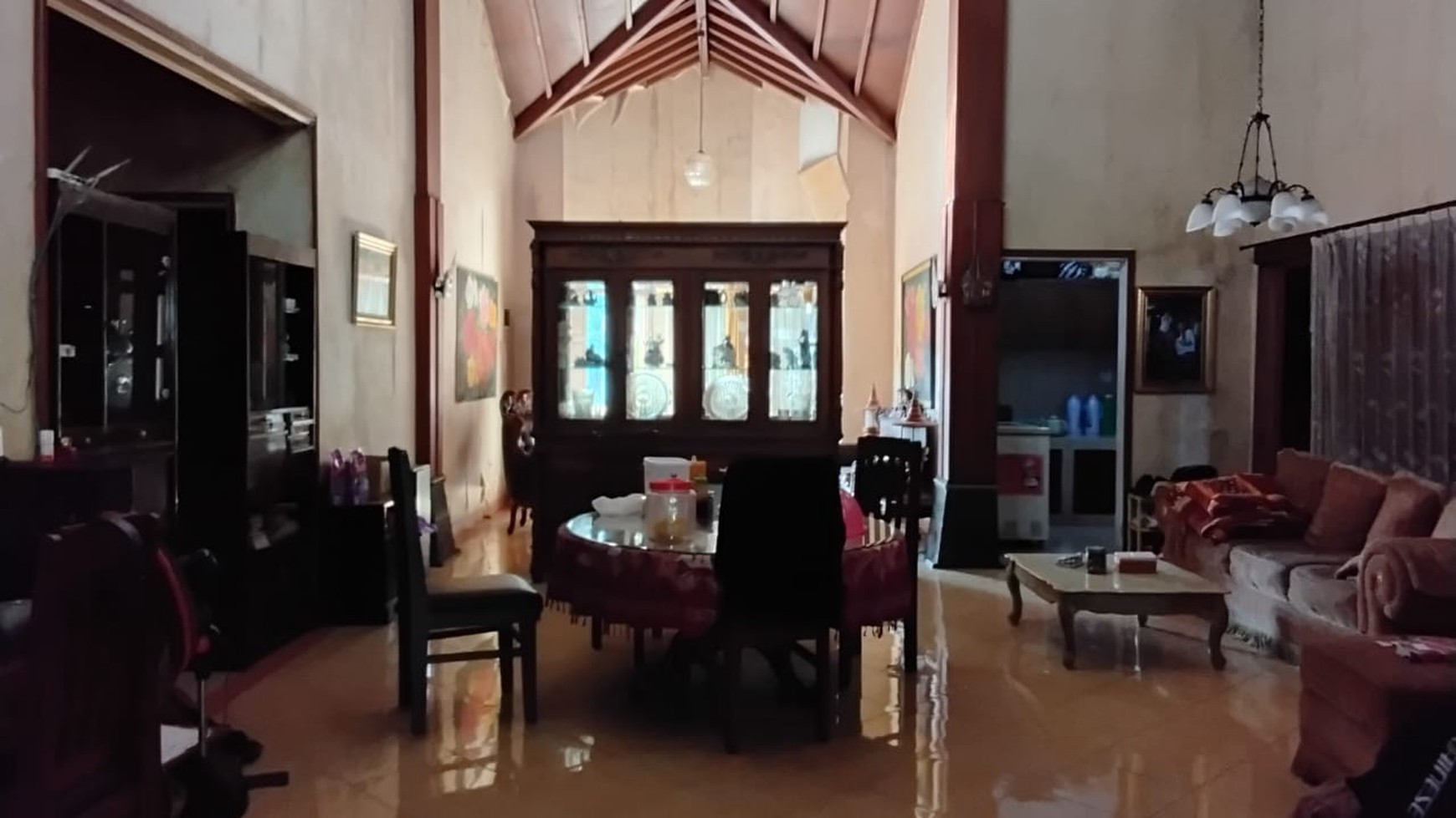 Rumah Hitung Tanah Area Cipete