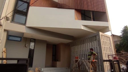 Rumah Baru dengan Desain Minimalis Modern dan Asri @Bintaro