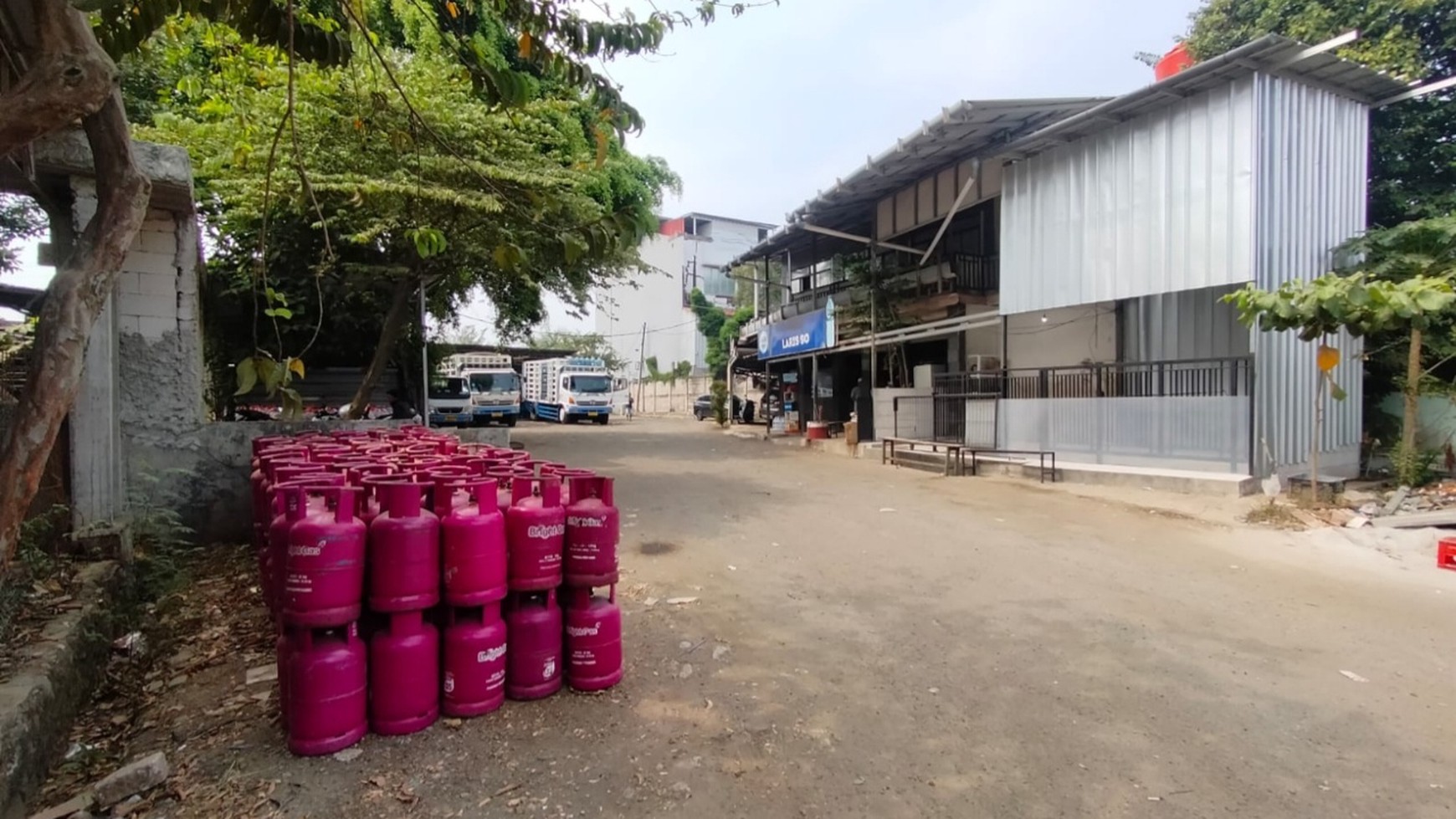 Dijual Gudang di Bekasi Barat Pekayon - Lokasi Premium jalan Utama