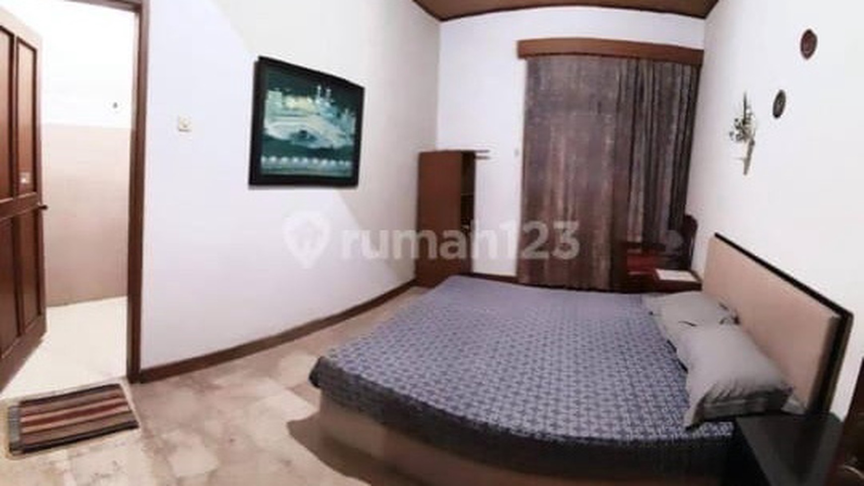 Rumah Nyaman Mewah 1½ Lantai di Setra Sirna Sukasari Bandung