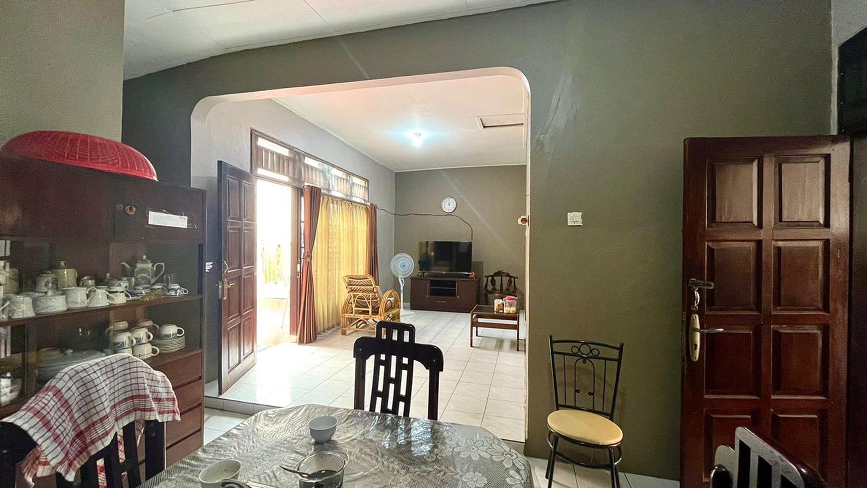 Rumah Hitung Tanah Area Cipete