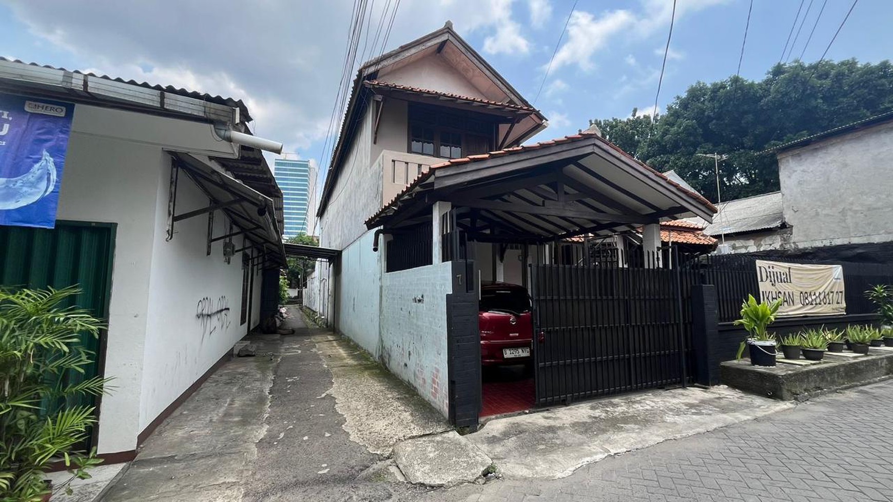 Rumah Hitung Tanah Area Cipete