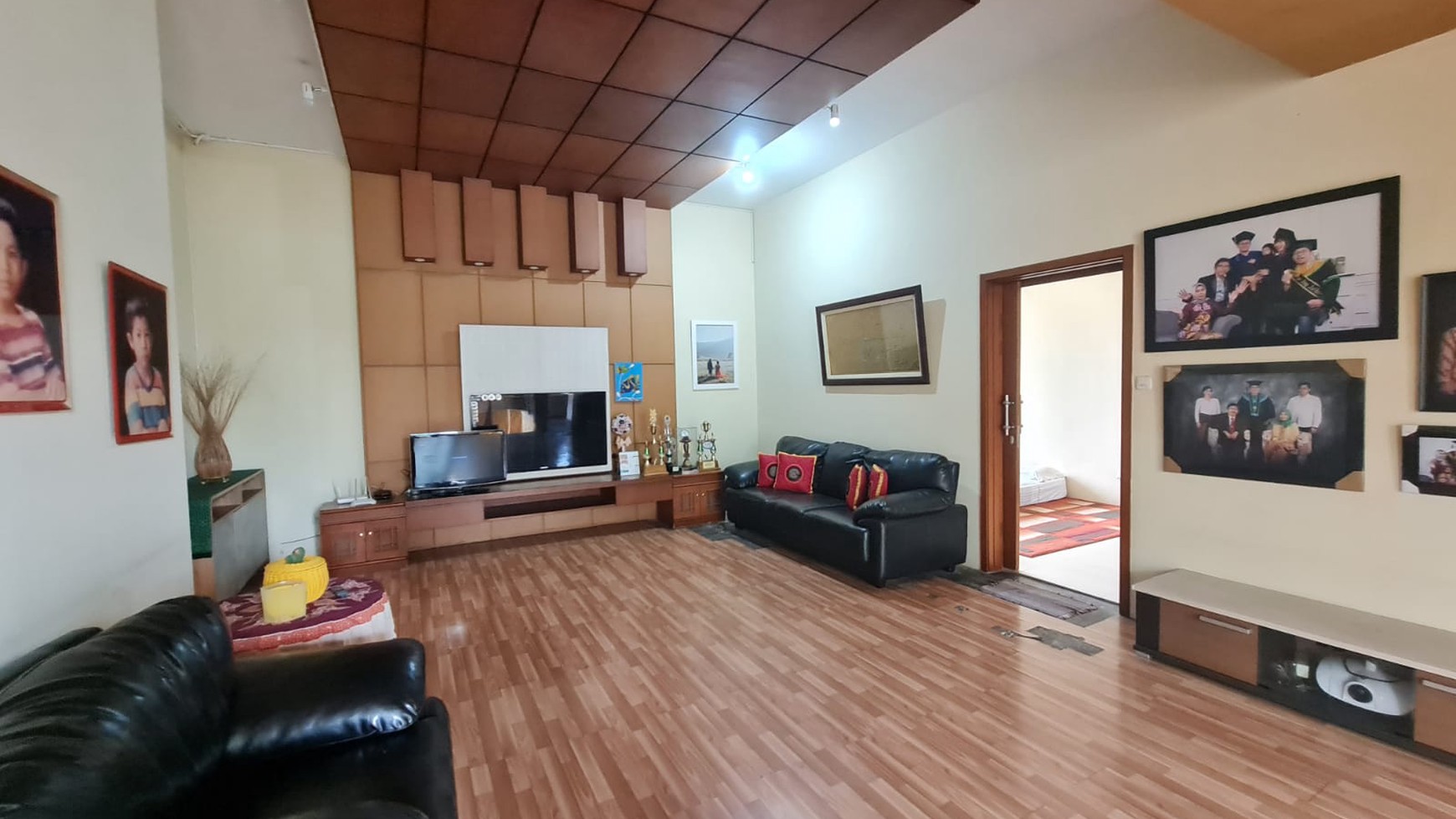 Rumah Hitung Tanah Area Cipete