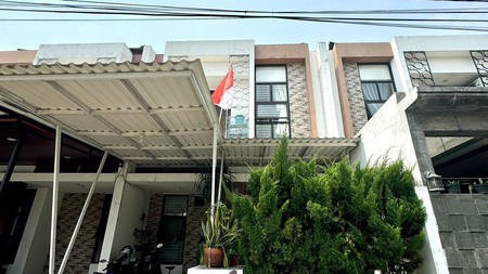 Rumah Bagus Di Cendana Residence Pamulang Tangerang Selatan