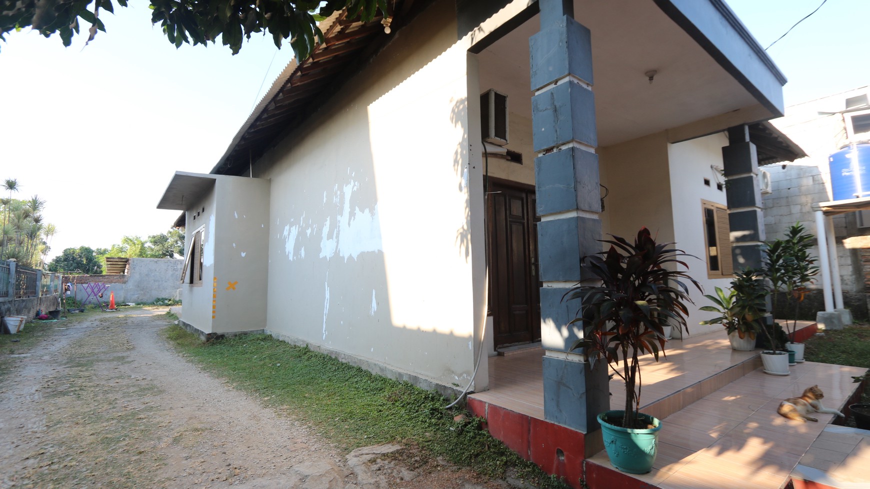 DIJUAL RUMAH COCOK UNTUK TOKO / USAHA DI  JALAN PANTURA INDRAMAYU, JAWA BARAT