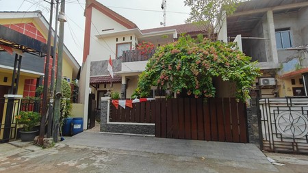 Rumah di Taman Aster Cikarang, teduh, asri dan aman