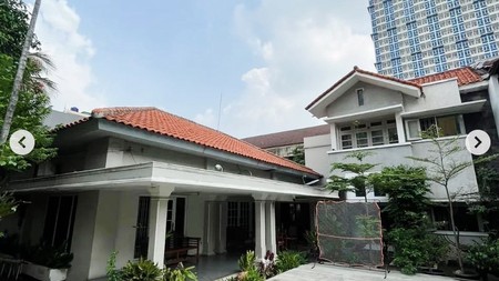 Rumah Mewah di Salemba Raya Jakarta Pusat