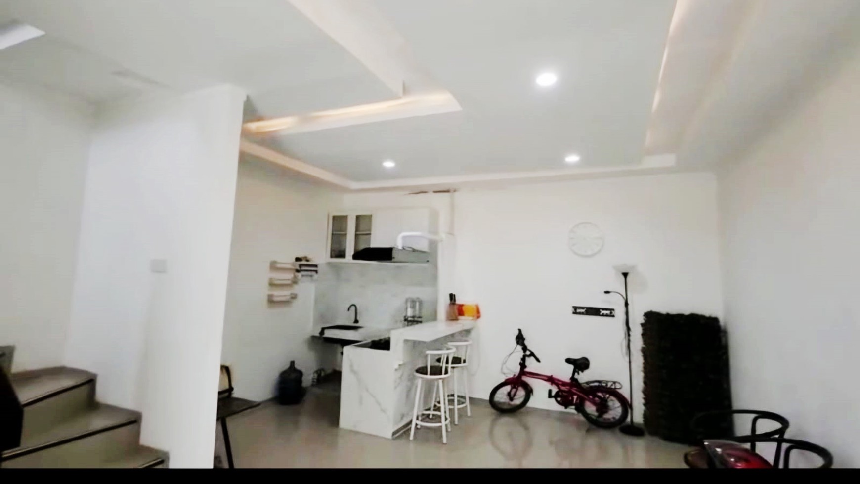 Rumah Bagus Di Emerald Residence Kosambi Tangerang