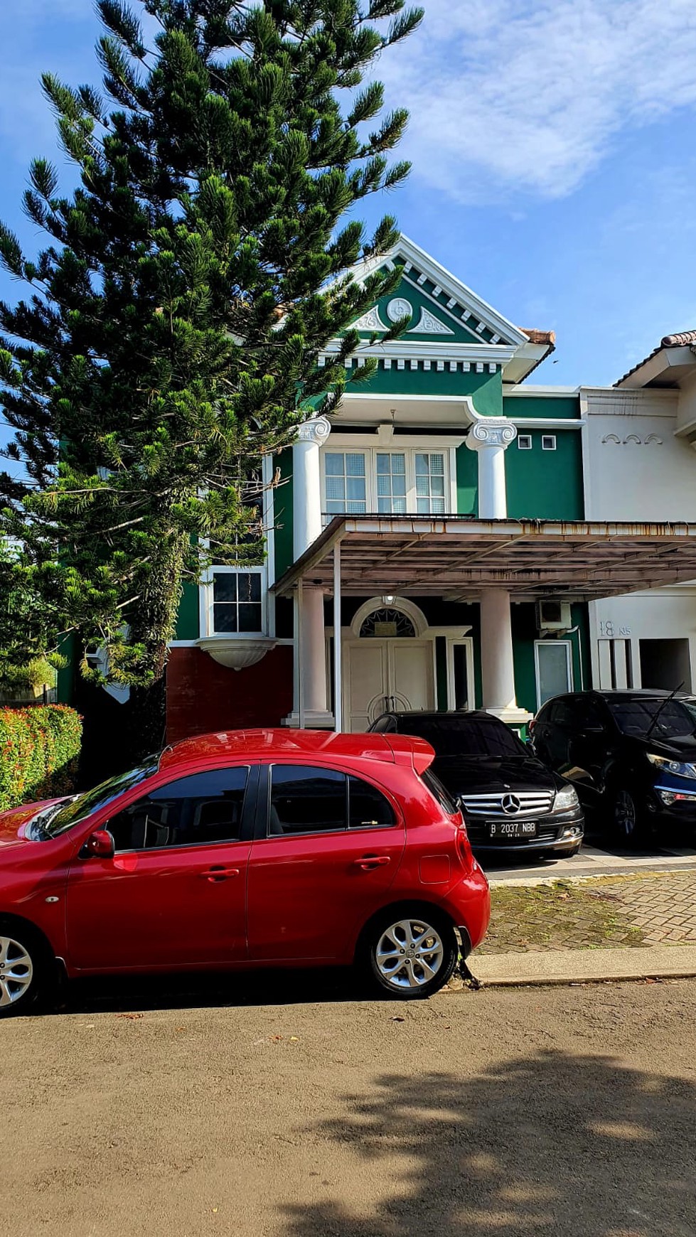 Rumah Bagus Di Kencana Loka, Taman Chrysant BSD