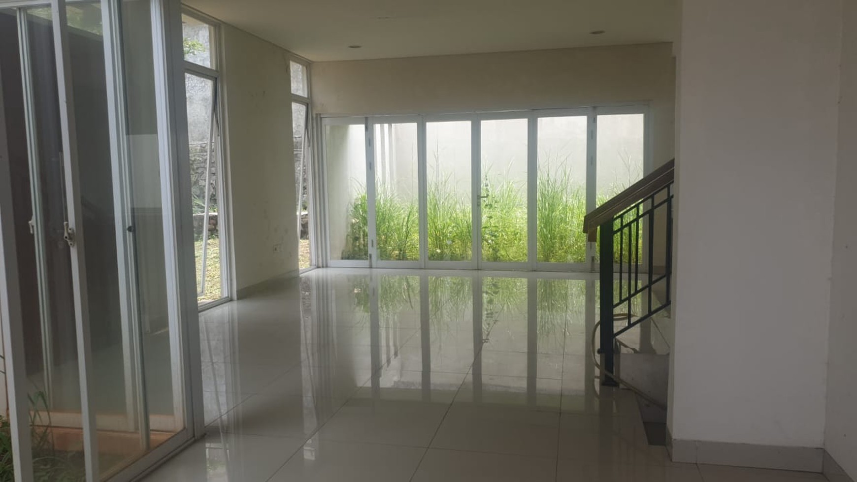 Rumah Bagus Di Modern Hills Cluster Tranquility Pamulang 