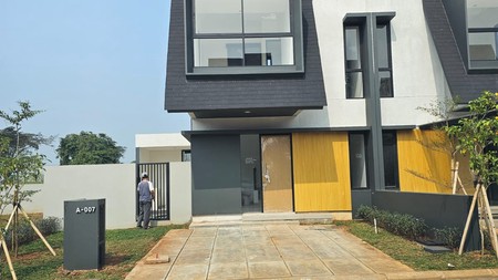 Rumah Bagus Di Shila At Sawangan, Cluster The Grove 