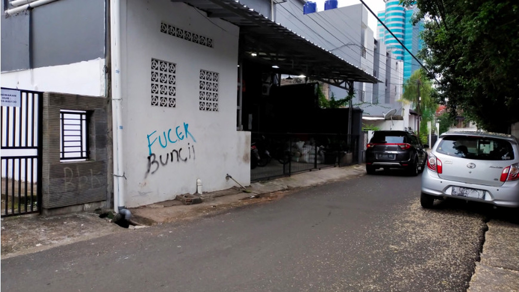 Rumah Bagus Di Jl Mampang Prapatan Jakarta Selatan