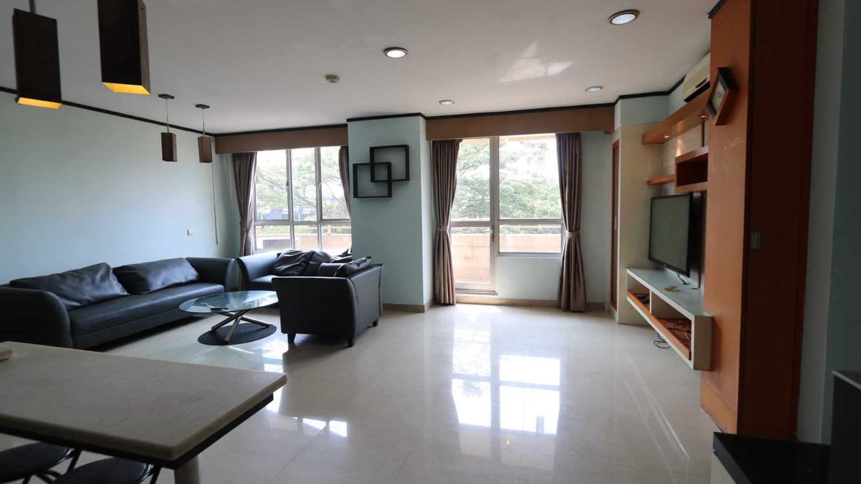 Disewakan Unit 3 BR 156 m2  Apartemen Paladian Park Kelapa Gading Siap Huni / Paladian Park Apartemen FOR RENT