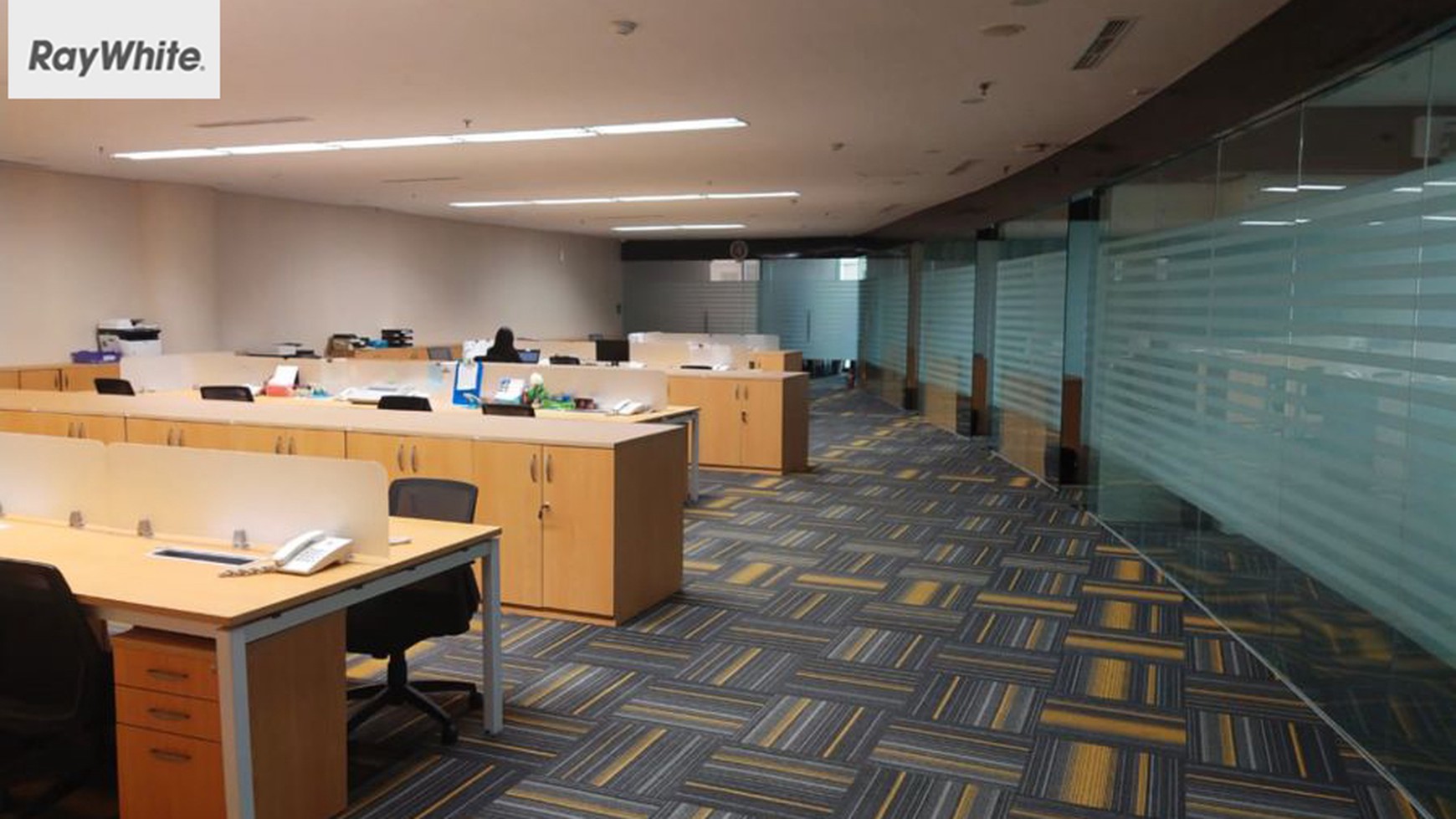 FOR SALE Murah Premium Office Space  AXA Tower Luas 390 meter Jakarta Selatan