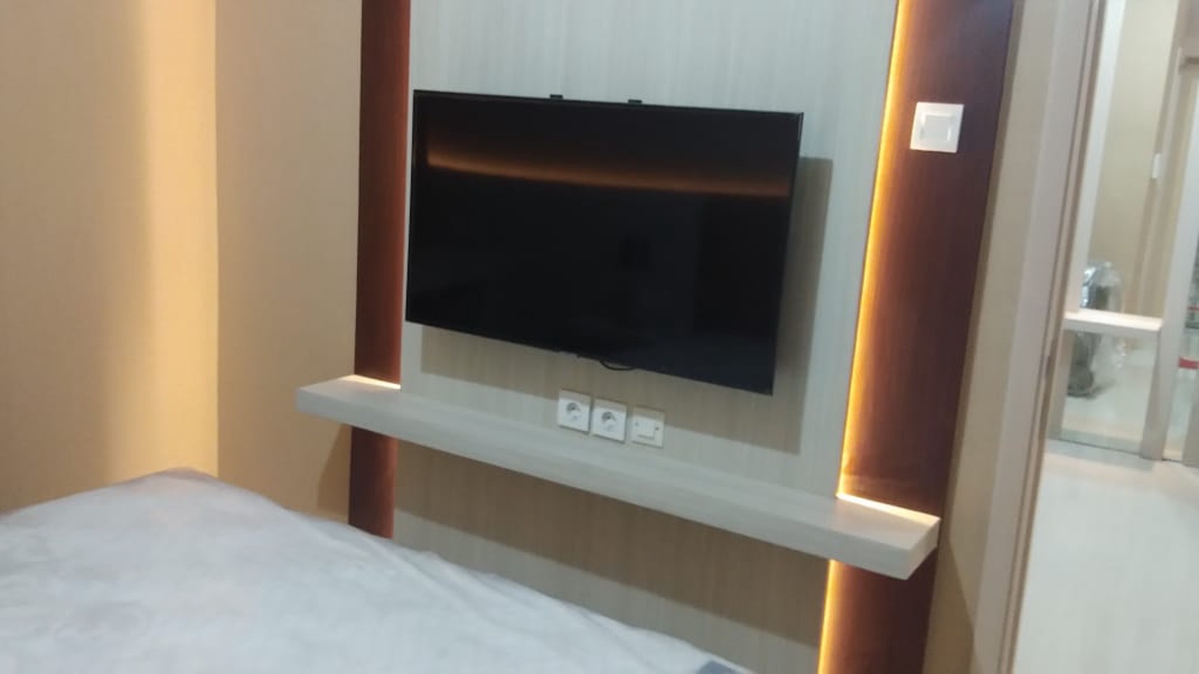 Disewakan Apartemen La Riz Mansion Pakuwon Mall - Tipe 2 Kamar Tidur FULL Furnished 