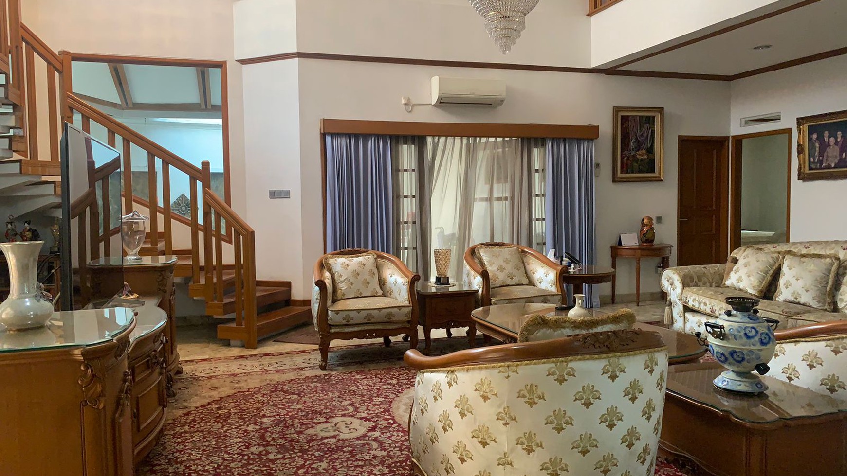 Rumah Hitung Tanah Area Cipete