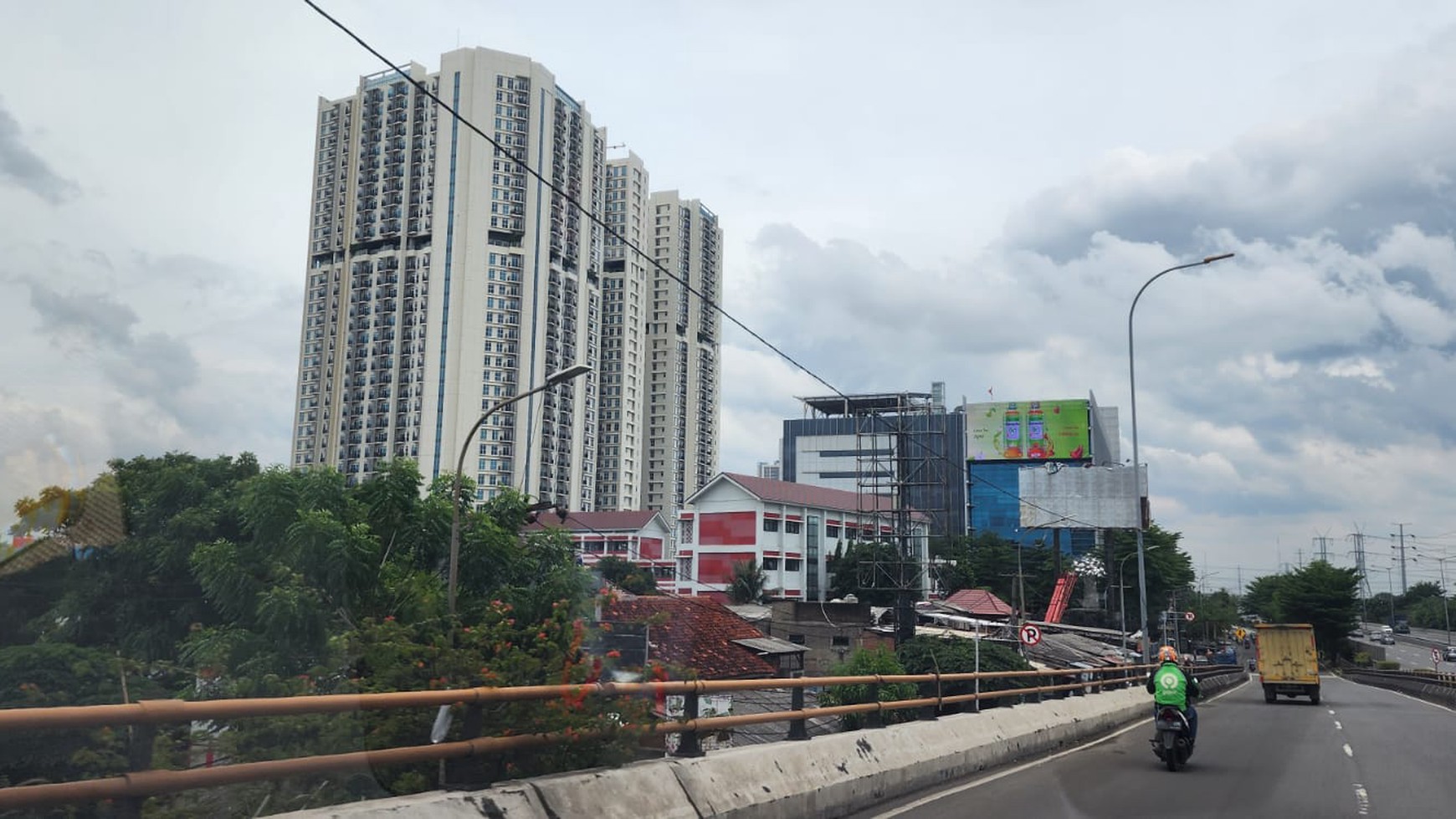 Apartemen Murah Siap Huni dan Fasilitas Lengkap @Puri Orchard