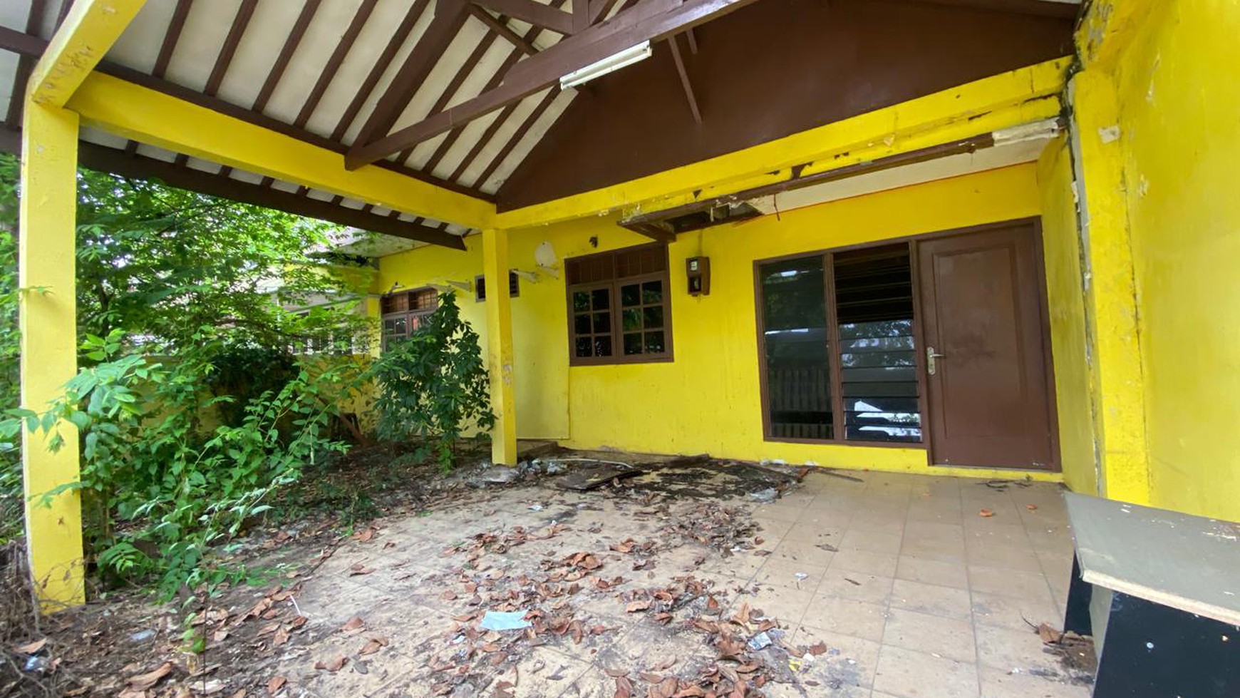 Dijual Rumah Lama Hitung Tanah Jl H. Goden - Kebayoran Lama - Jakarta Selatan