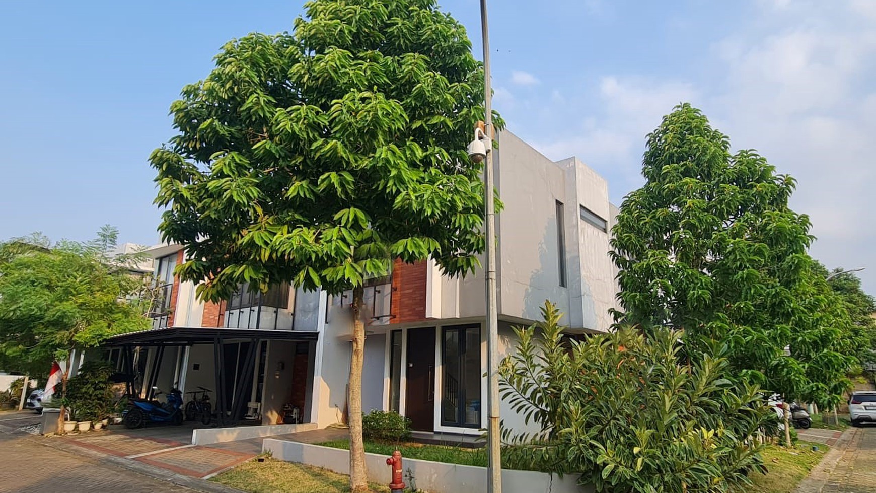 Dijual Rumah Hook Minimalis di Kebayoran Harmony Bintaro Jaya