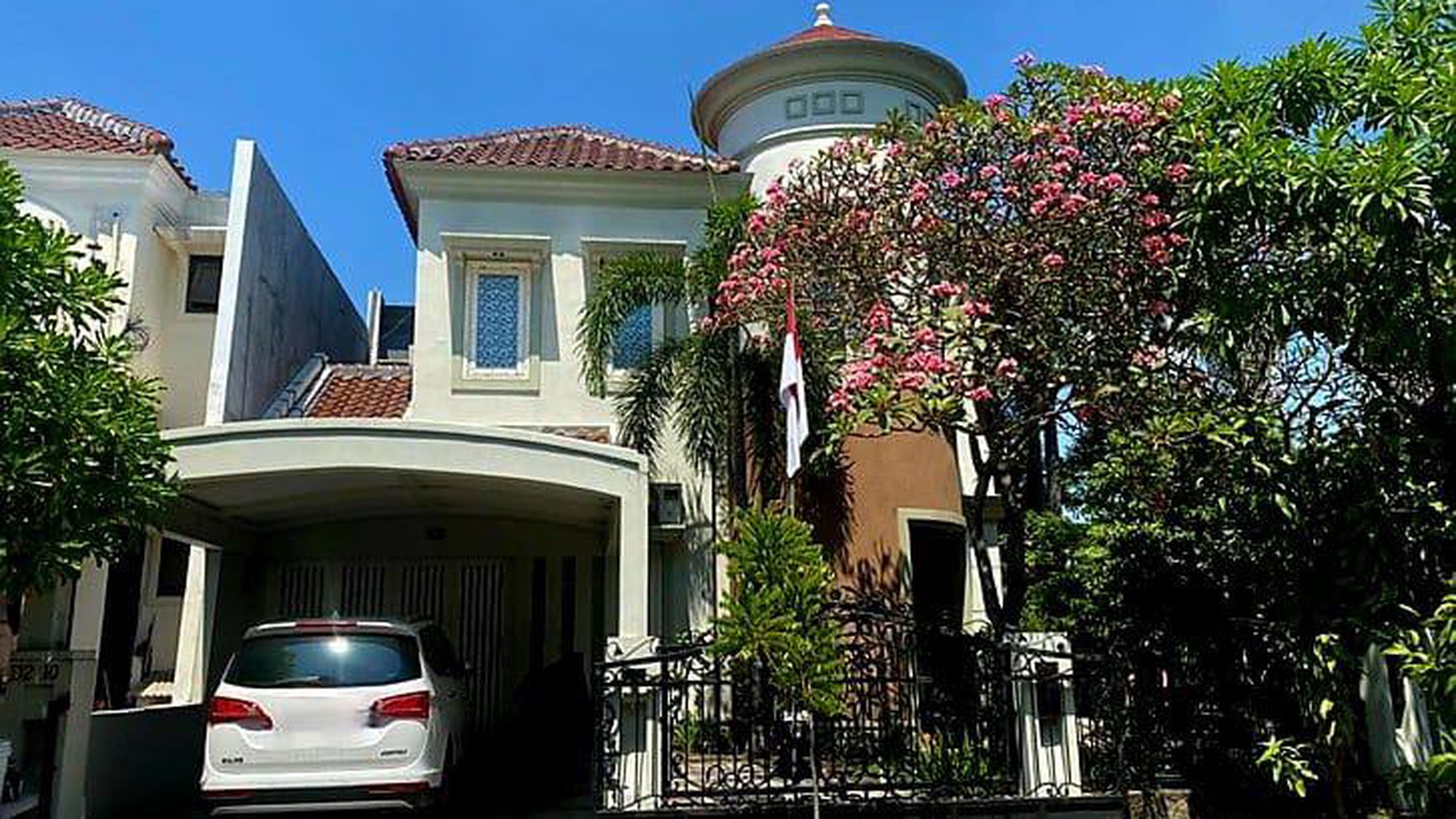 Rumah Mewah Wisata Bukit Mas Cluster Madrid