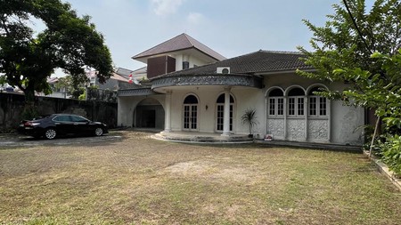 Rumah Hitung Tanah area Komersil Ampera Raya, Jaksel 