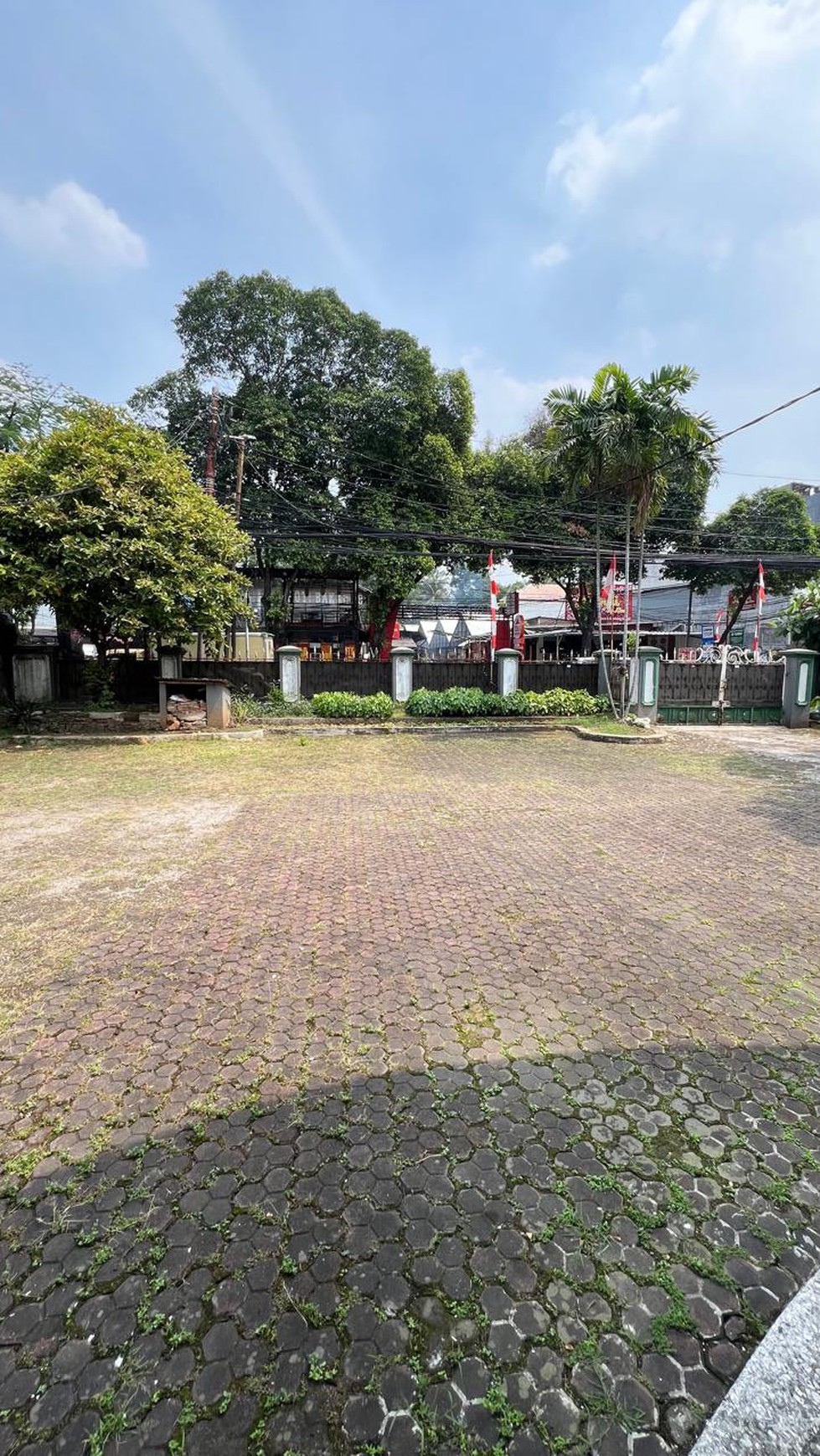 Rumah Hitung Tanah area Komersil Ampera Raya, Jaksel 