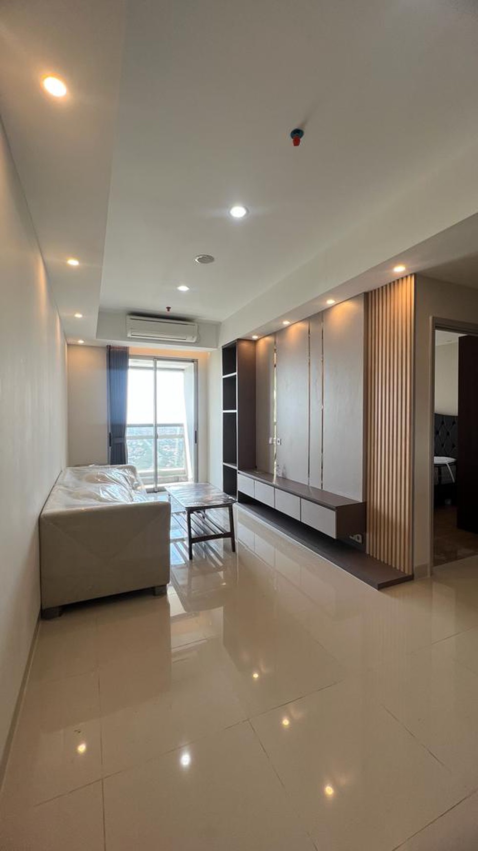 Dijual/ Disewakan Apartemen Grand Sungkono Lagoon Tipe 2 Bedroom FULL FURNISHED - Tower Venetian- BEST City view dekat Ciputra World Mall, Akses TOL Satelit