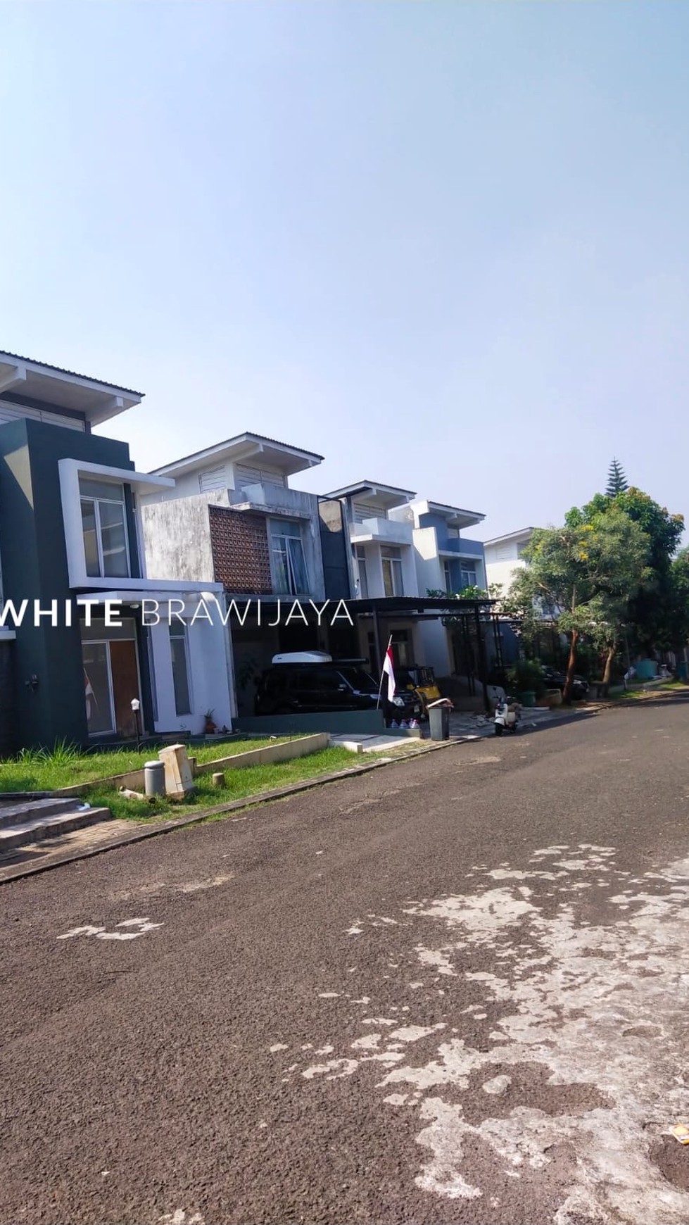 Rumah Modern Dalam Clutsr Pondok Cabe Tangsel