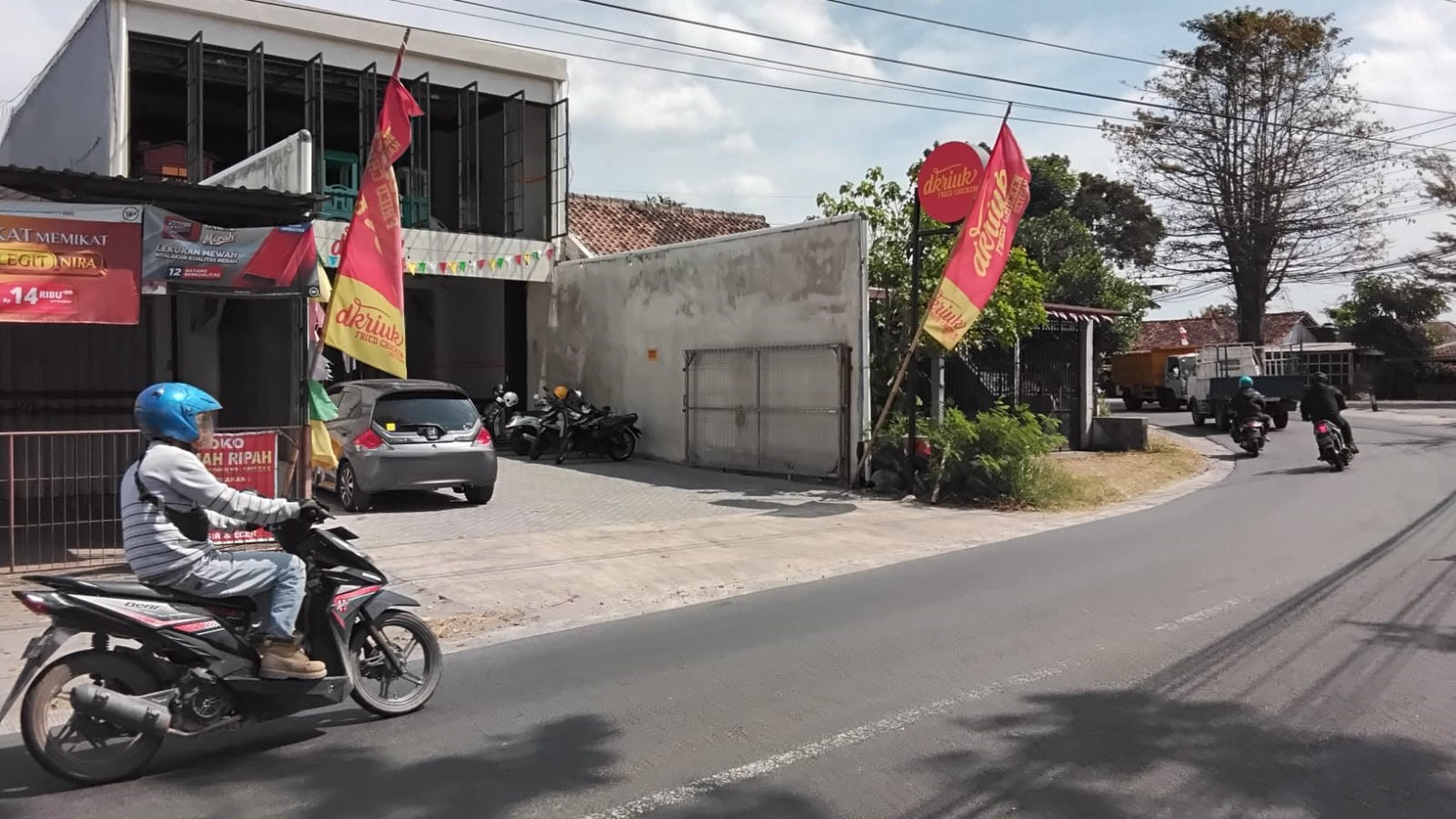 Ruang Usaha 2 Lantai Lokasi Daerah Cebongan Seyegan