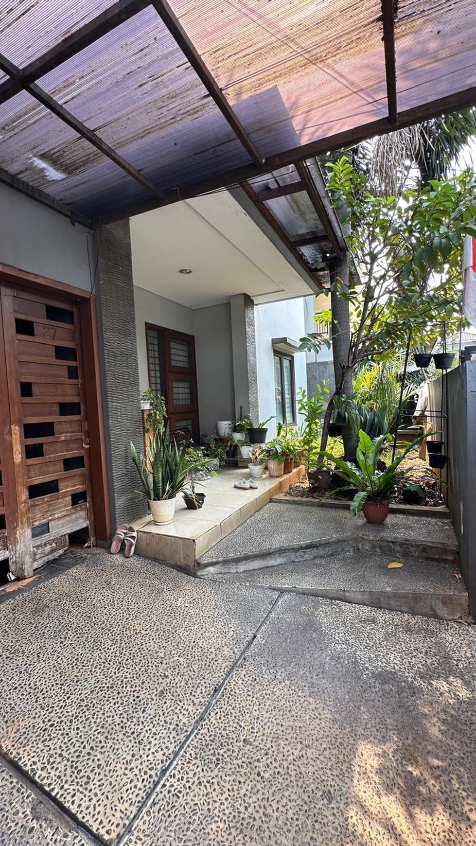 Dijual: Rumah Modern Minimalis, Cilandak Barat, Jakarta Selatan - Good Deal!