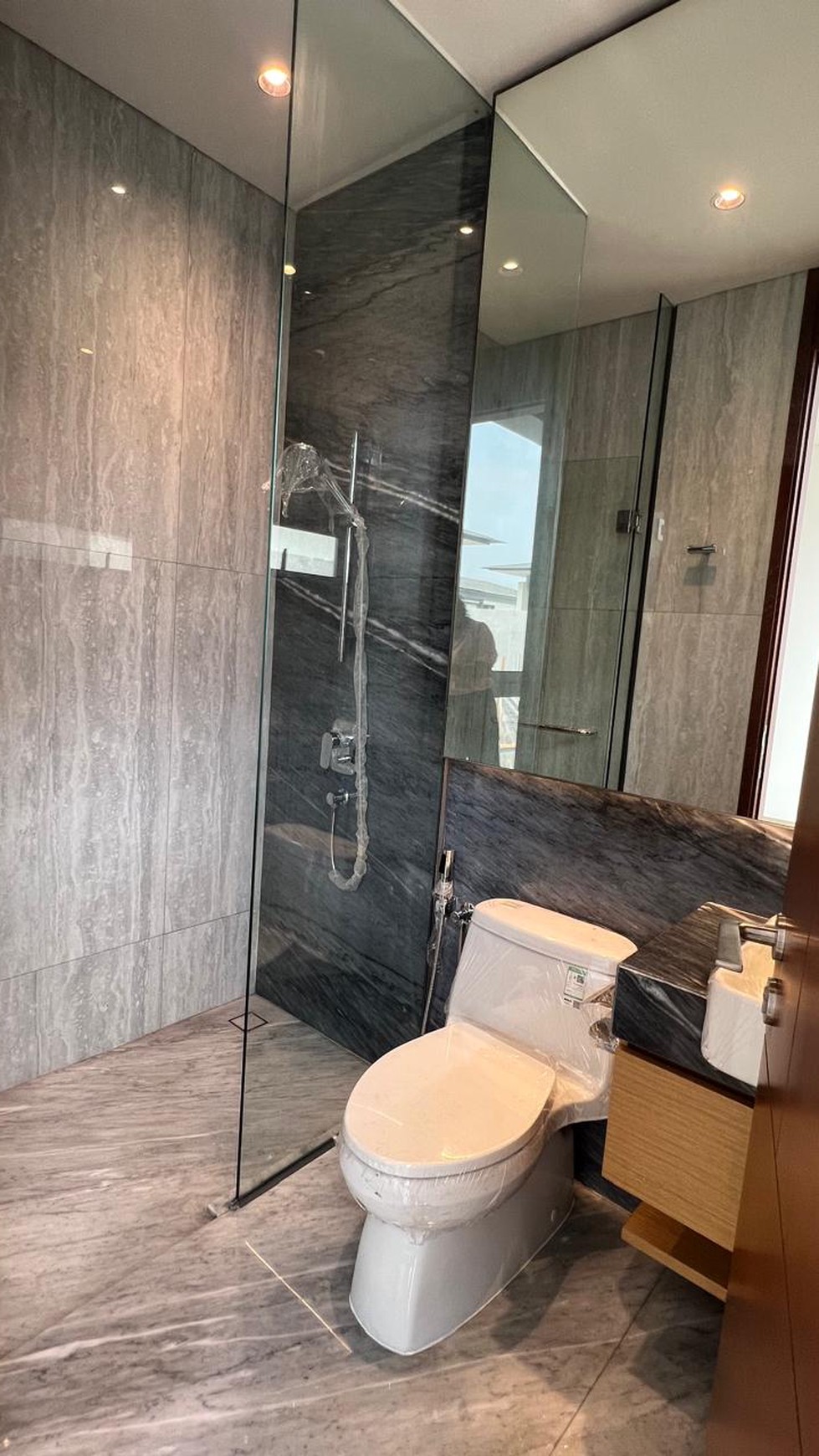 Rumah Hitung Tanah Area Cipete